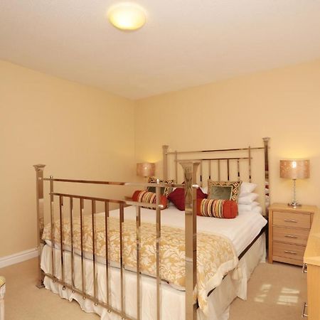 Harrogate Elite Living Apartman Kültér fotó