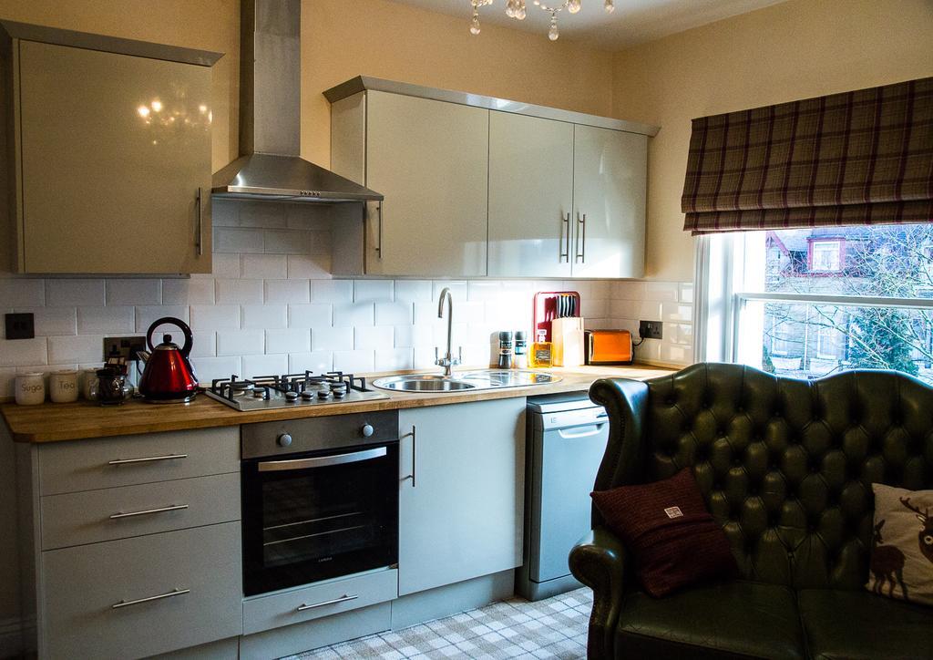 Harrogate Elite Living Apartman Kültér fotó
