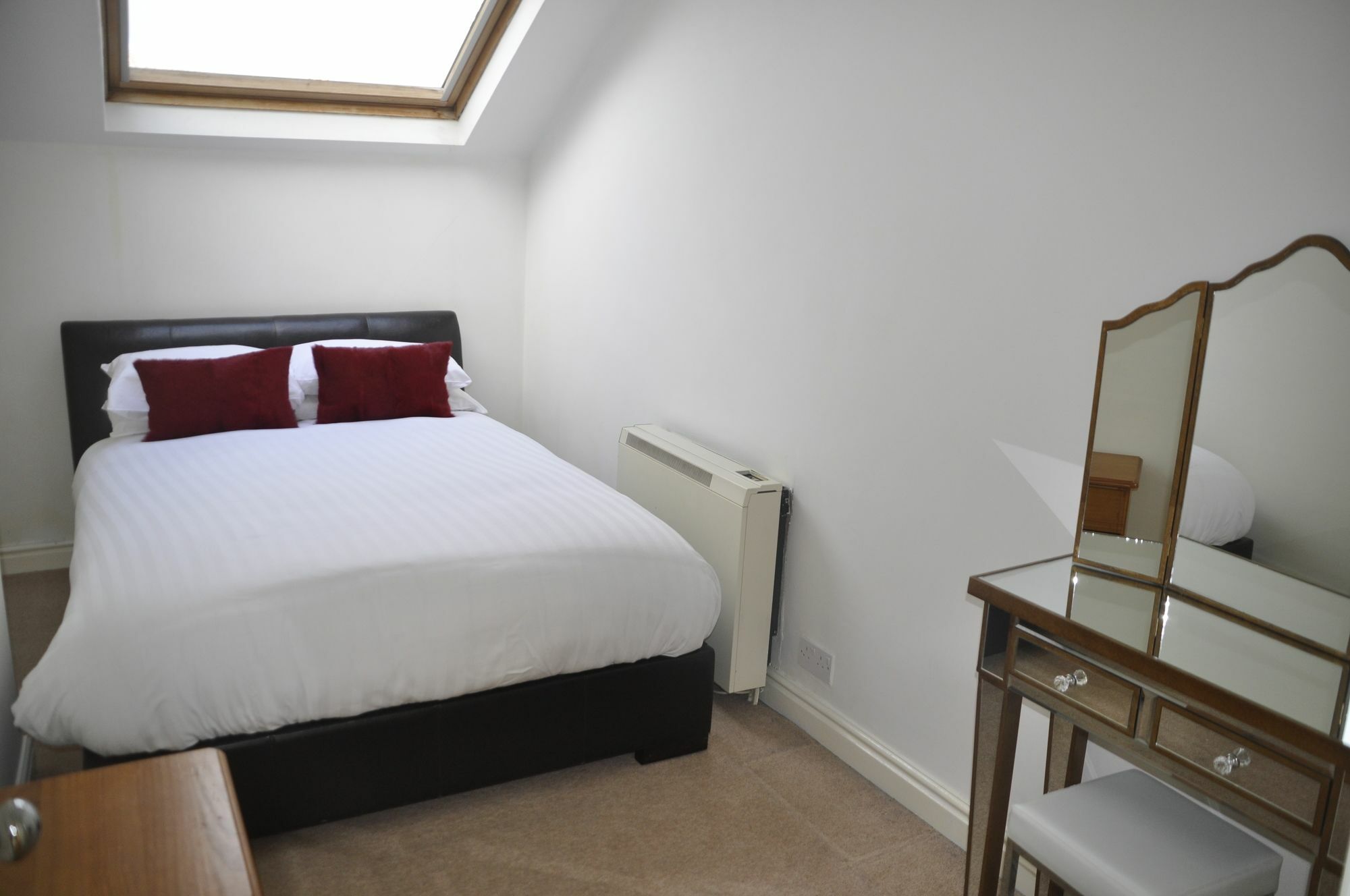 Harrogate Elite Living Apartman Kültér fotó