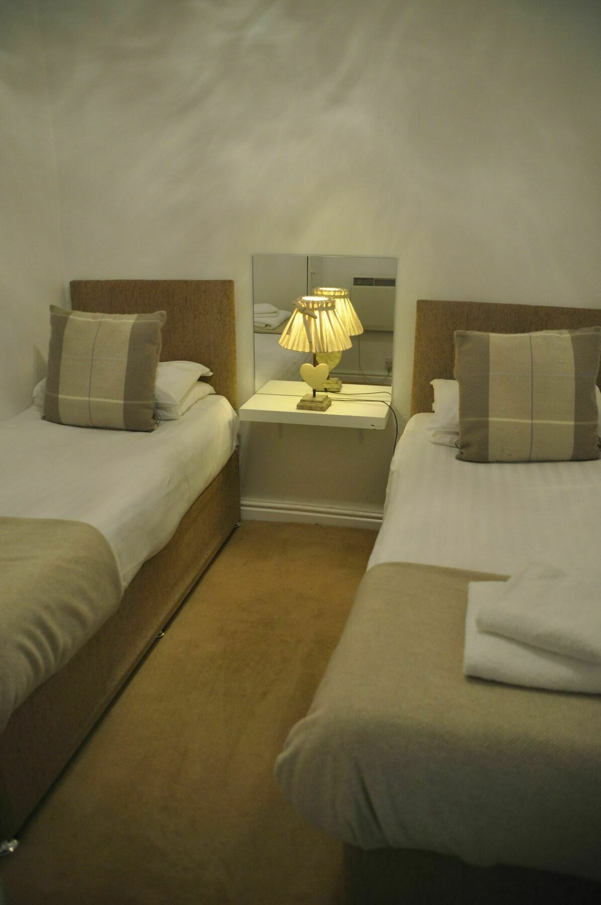 Harrogate Elite Living Apartman Kültér fotó